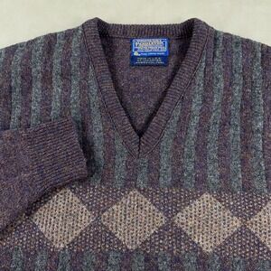 Vintage 80s Men's Pendleton V-neck Sweater Imported Lambswool Yarn USA Medium